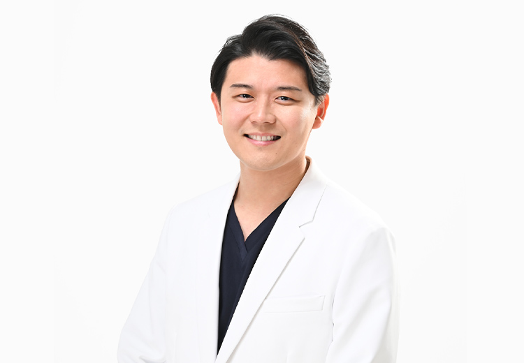 ・院長・三尾 峻生皮膚科専門医